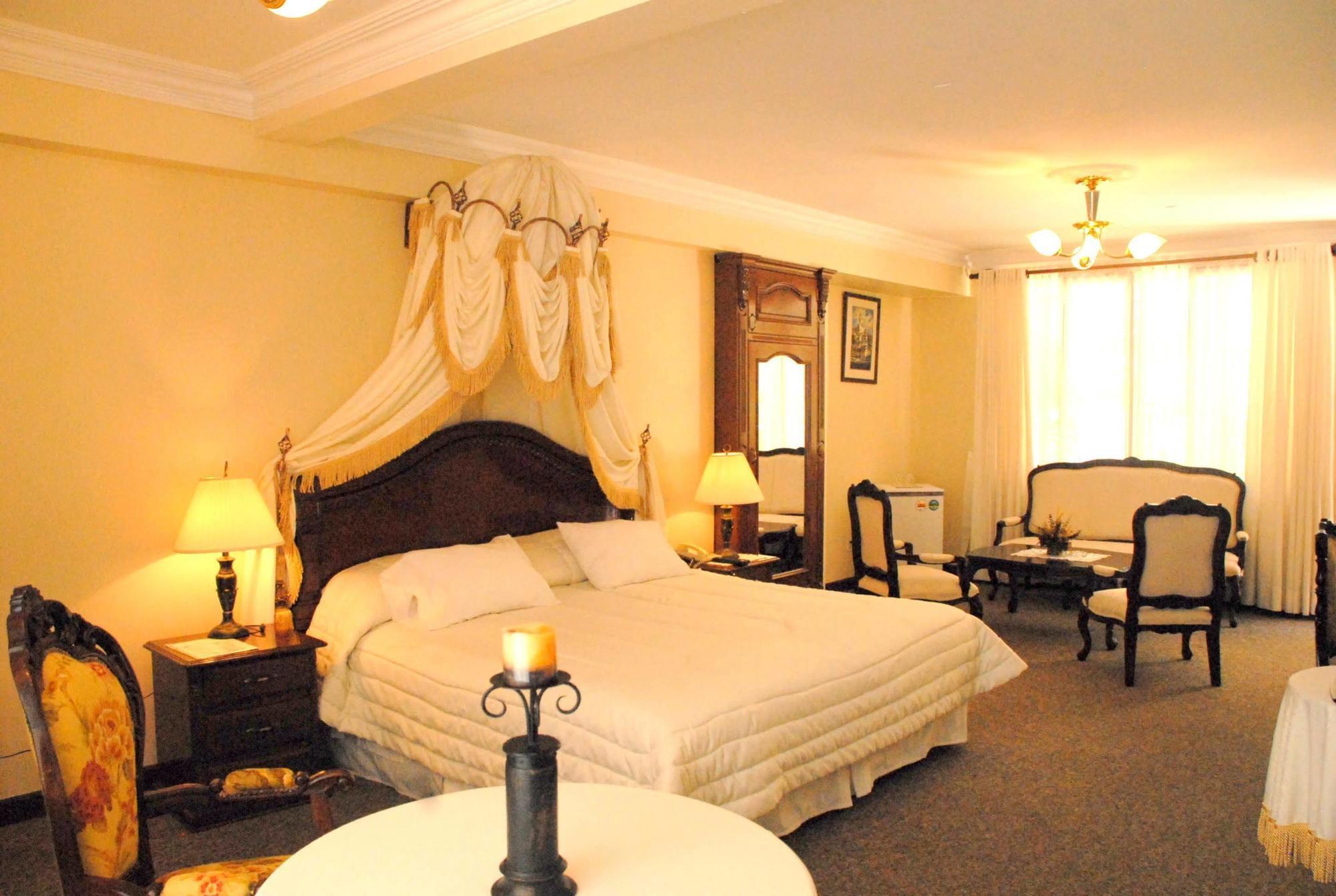 Hotel Independencia Сукре Экстерьер фото